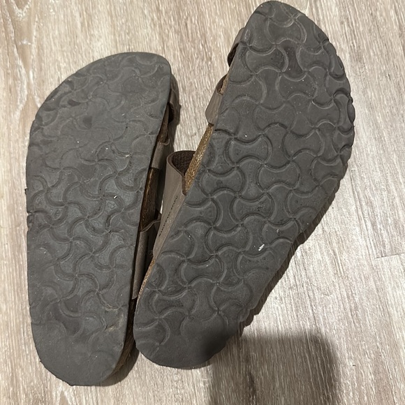 Mayari Birkenstocks - Picture 4 of 6